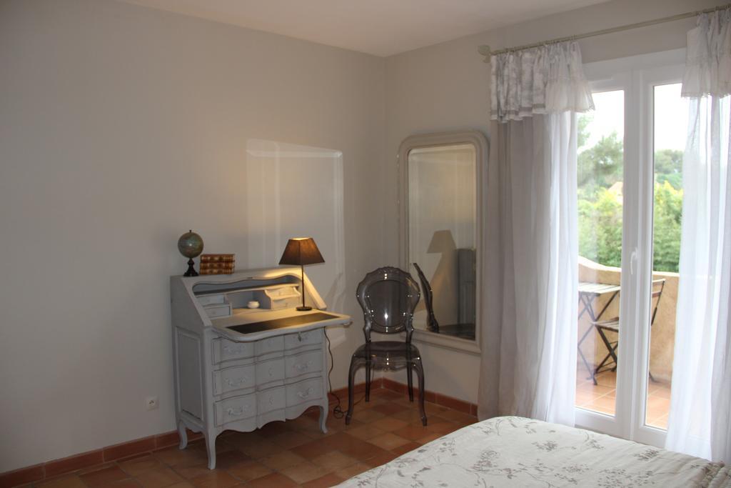 La Bastide Du Bouchou Bed and Breakfast Six-Fours-les-Plages Εξωτερικό φωτογραφία