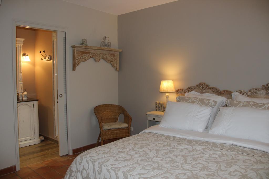 La Bastide Du Bouchou Bed and Breakfast Six-Fours-les-Plages Εξωτερικό φωτογραφία