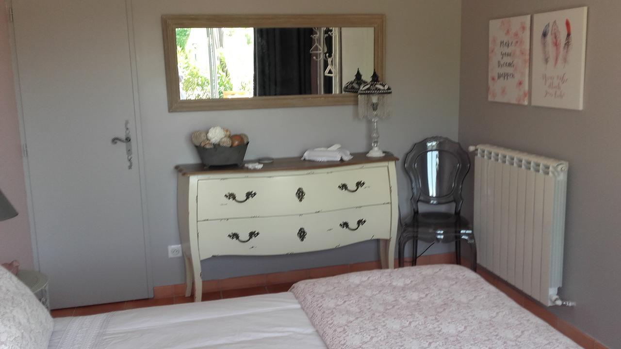 La Bastide Du Bouchou Bed and Breakfast Six-Fours-les-Plages Εξωτερικό φωτογραφία
