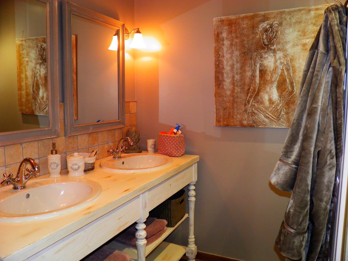 La Bastide Du Bouchou Bed and Breakfast Six-Fours-les-Plages Εξωτερικό φωτογραφία
