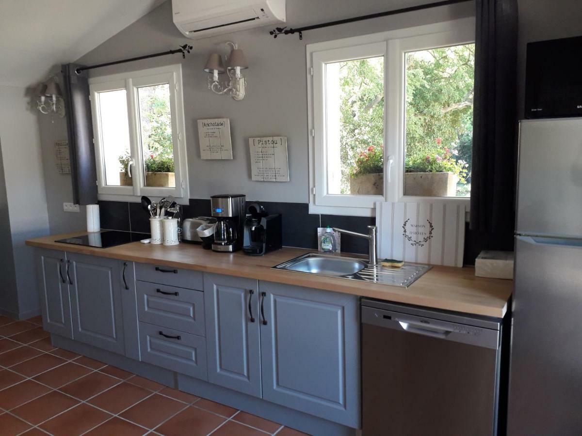 La Bastide Du Bouchou Bed and Breakfast Six-Fours-les-Plages Εξωτερικό φωτογραφία
